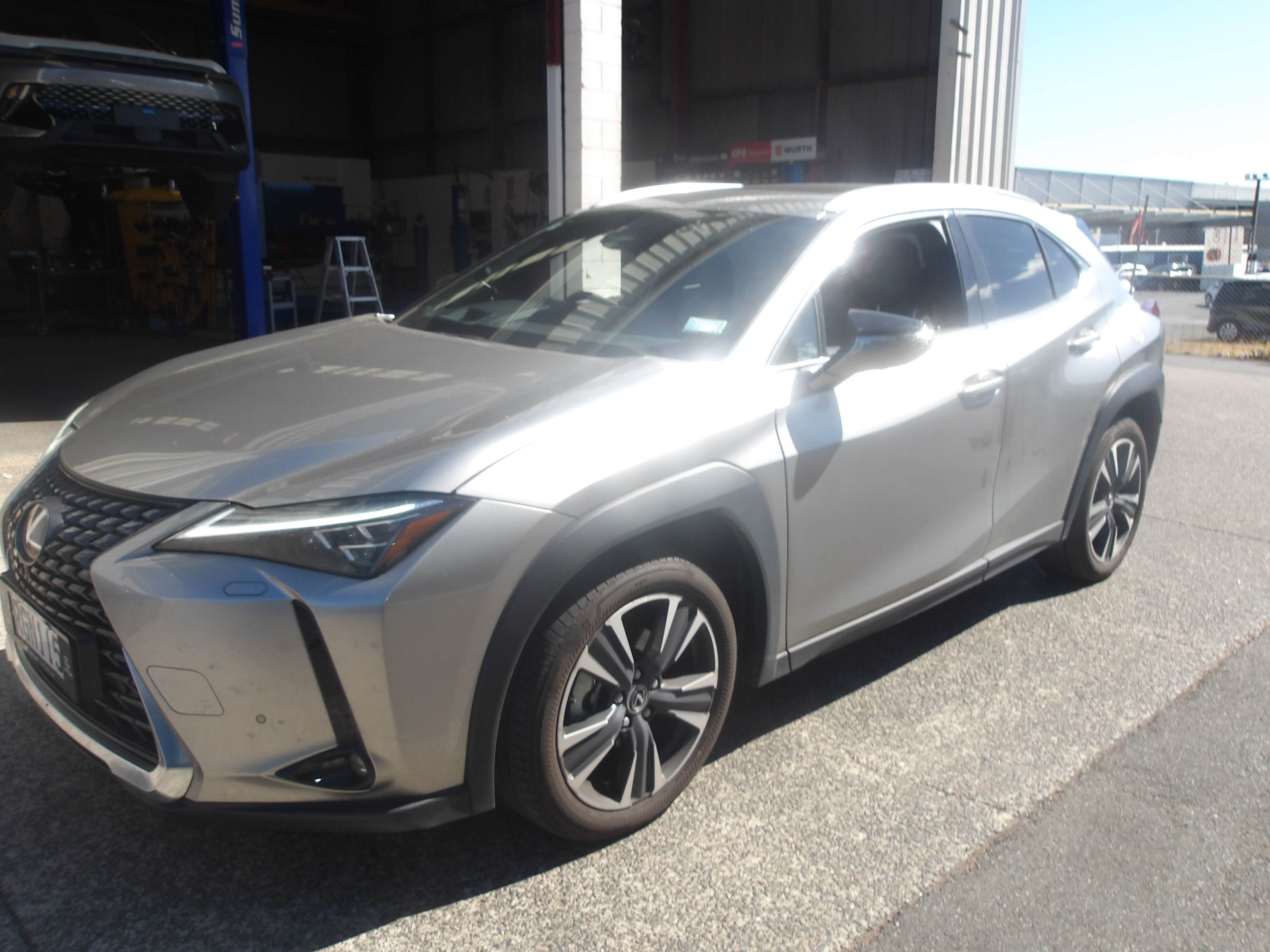 LEXUS UX 300H STATIONWAGON 2025-CURRENT